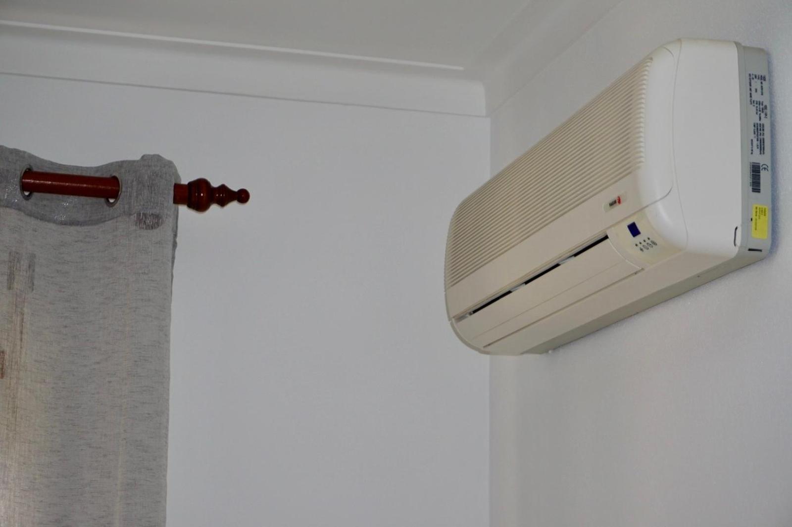 Cozy Alvor Retreat - Sunset Balcony, Wi-Fi & Ac Apartment Екстериор снимка